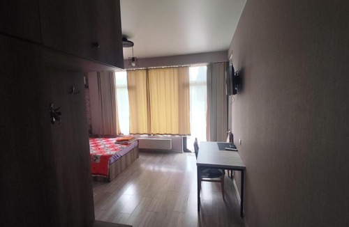 Didube Apartment | Mary's Cozy & Lovely studio on very quiet Khosharauli street