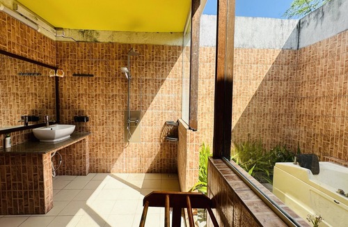 Thulusdhoo Island House | Midsummer Thulusdhoo