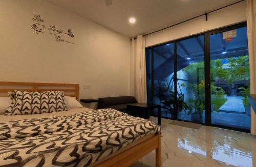 Kudahuvadhoo House | Oceana Inn Hotel Maldives - Snorkeling, Sandbank & Surfing Adventures in Kudahuvadhoo Island