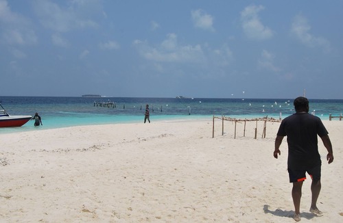 Himandhoo House | Origami Inn experience Maldives like a local.