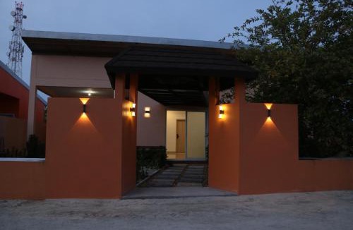 Hanimaadhoo Hotel | Samaik Orange