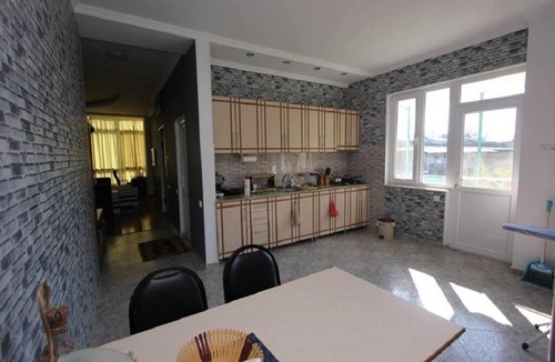 Kutaisi Apartment | Spacious 5-bedroom apartment in fantastic Kutaisi with AC
