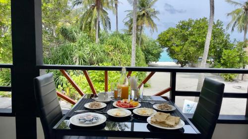Mathiveri House | Sunset Beach Stay at Mathiveri