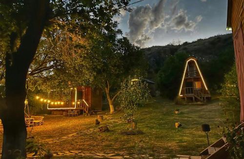 Mirzaani House | Teo's Cottages