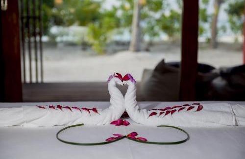 Hanimaadhoo Resort | The Barefoot Eco Hotel