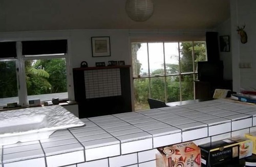 Piha Cottage | Unique Bush Hide