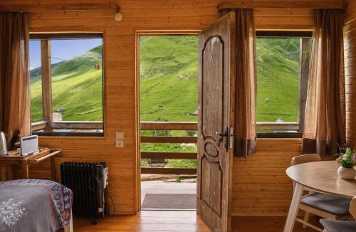 Ushguli Ski Chalet | Ushguli Cabins l Cafe