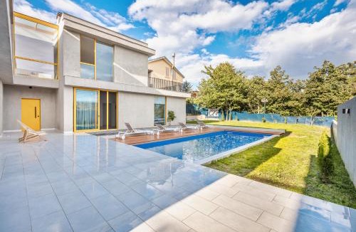 Tbilisi Villa | Villa Tabori Hill - 3BR Luxury Villa in Tbilisi