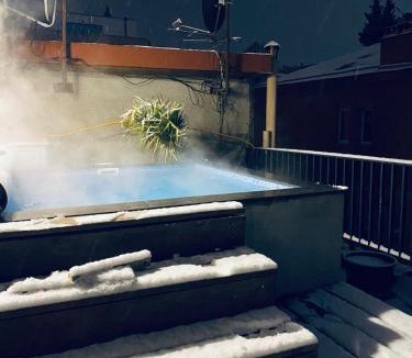 Vera Villa | Villa with rooftop hot tub