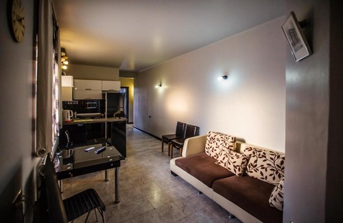 Old Boulevard Apartment | Voyage Flats