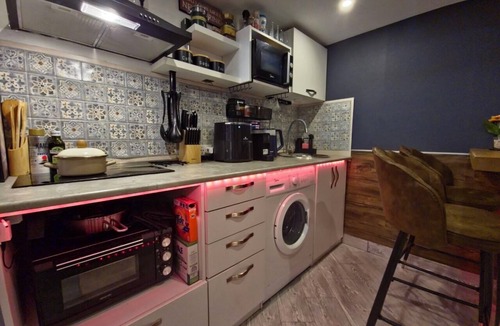 Tbilisi Apartment | Warm Private JACUZZI Apartment - TBILISI by N A T Suite