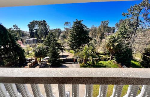 Chakvi Villa | White house with Citrus Garden, 15 min walk to Beach