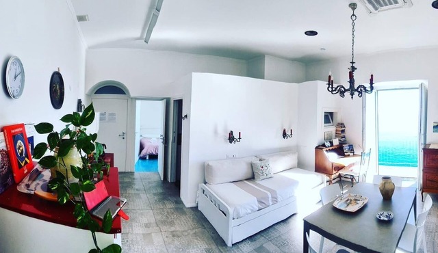 2 Bed Flat - Sleeps 4 - Parking - Wifi in Ravello