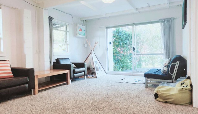 2 bedroom cosy guest house in North shore in Auckland