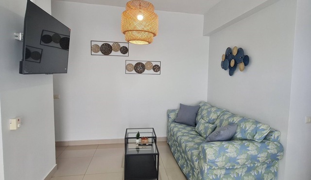 2 room apartment, pool, balcony, bbq, kitchen in Boca Chica