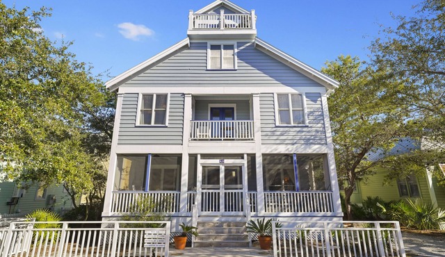 377 Feet To Beach in SeasideFL, Open Tower w/Amazing Gulf Views + 2 Bikes! in Santa Rosa Beach