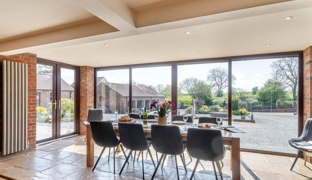 4 Bed in Thwing (oc-t29013) in Thwing