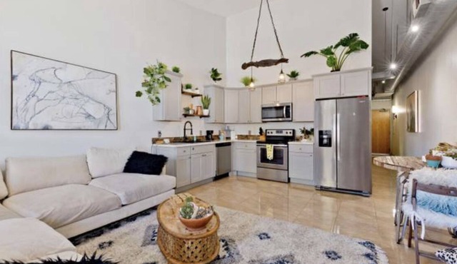 5 Star Boho-Chic apt with parking Gaslamp downtown San Diego. GLAMOROUS! 5207418 in San Diego