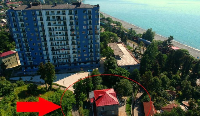 Achi Guest House in Makhinjauri