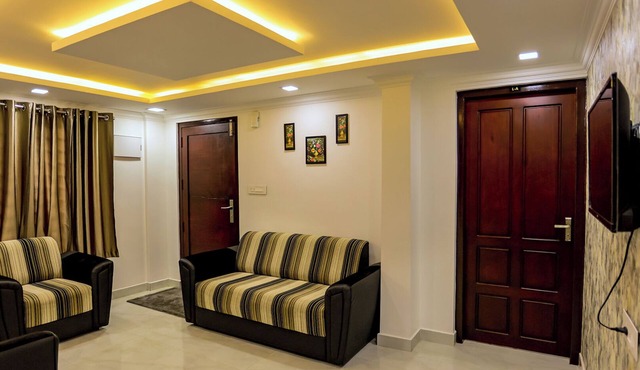 Affordable garden plus view stay in misty Munnar in Chithirapuram