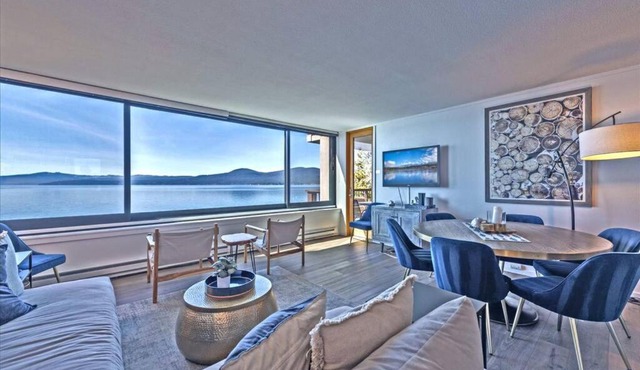 Amazing Lakefront Condo with Views Close to Slopes in Kings Beach