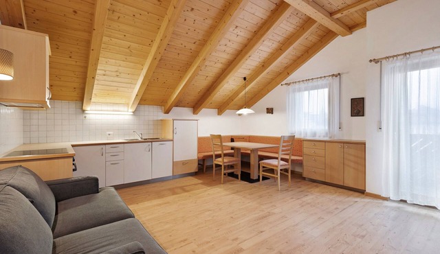 Apartment 'Linder 22' with Mountain View, Shared Pool and Wi-Fi in Natz