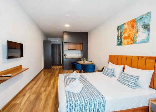 Apartments in Navi