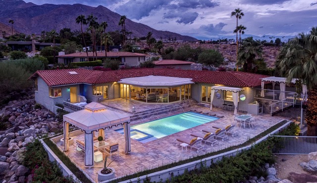 Architectural Digest Featured Estate Offers Movie Nights Under The Desert Stars! in Palm Springs