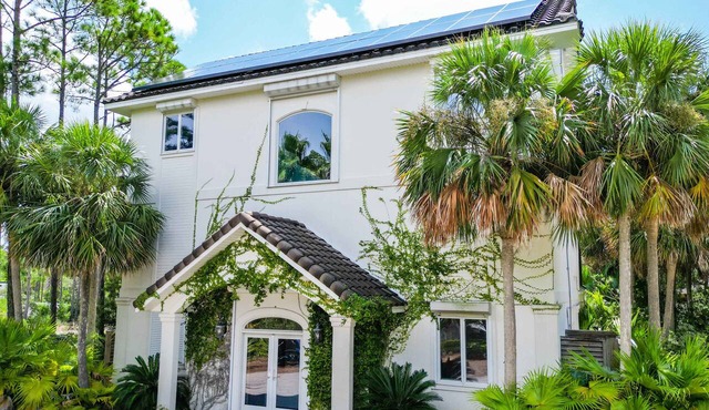 Atlantis - 5-Bedroom Luxury Beach Home in Saint George Island