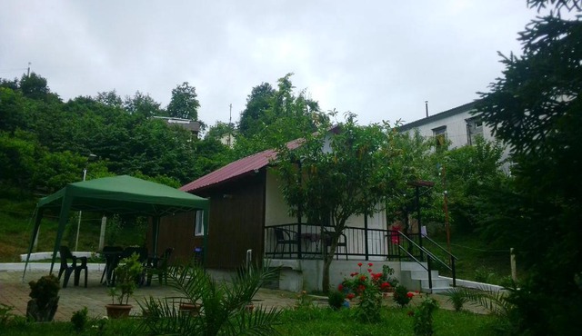 BANI tsikhisdziri in Ts'ikhisdziri