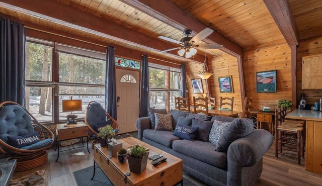 Cabin in The Woods in Tahoma in Tahoma