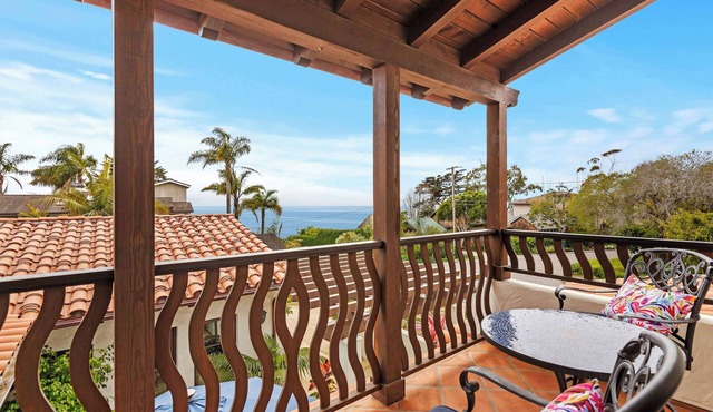 Casa de Lujo - Spanish Seaside Retreat in Santa Barbara