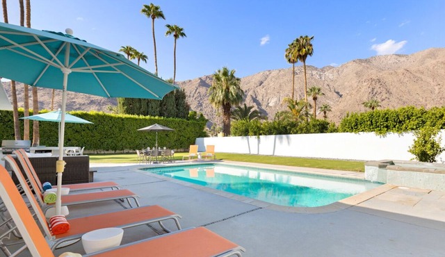 Classic Alexander Home with Mountain Views in Vista Las Palmas! in Palm Springs