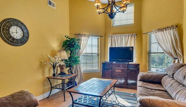 Come Hideaway at this 2 Bed + Loft Condo at Morningside! in Blue Eye