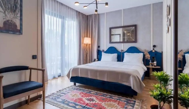 Cozy 1-bedroom apartment in delightful Manavi with WiFi, AC