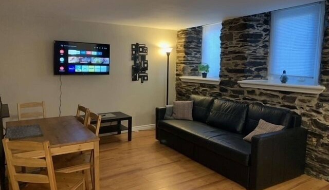 Cozy 1-bedroom in Bauer Terrace next to Citadel in Halifax