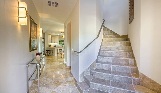 Downtown Palm Springs Tuscan Haven - Rentals require a 30 night minimum in Palm Springs