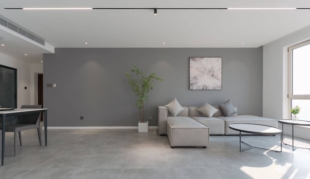 Eastern Hub - Brand New Apartment, Walk to People Square, Bund, Yuyuan Garden in Shanghai