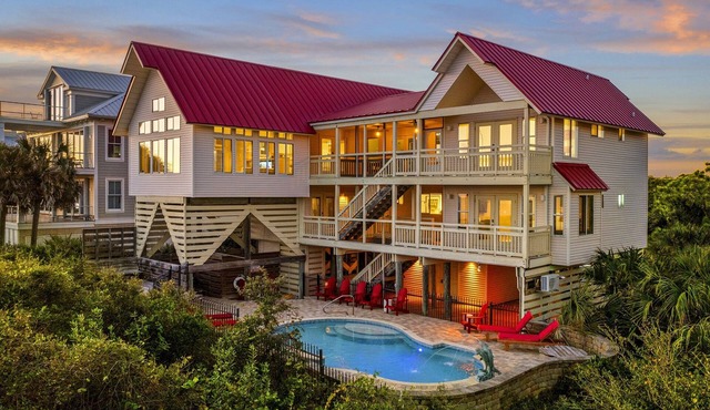 Family Beachfront Oasis ~ Great Ocean View ~ Pool in Eastpoint