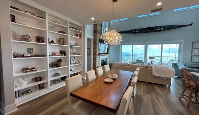FINALEIGH! NEW Beautiful Gulf Front Home on St George Island, Florida in Eastpoint