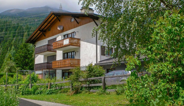 Fricktalerhuus Apt 5 by Interhome in Surava