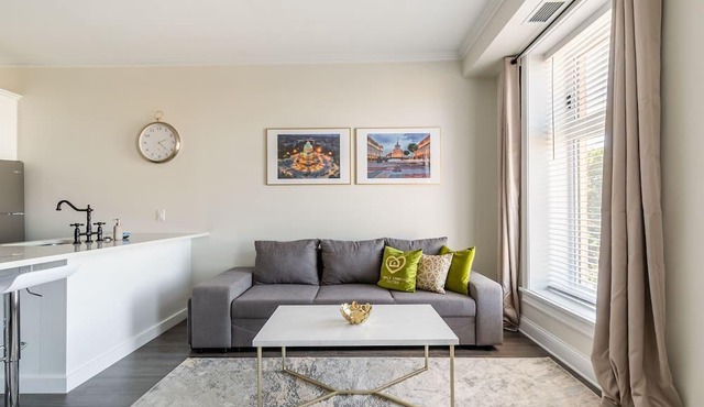 GLOBALSTAY . Iconic Rideau 1Bd Unit. Balcony. Free Parking in Smiths Falls/Canada