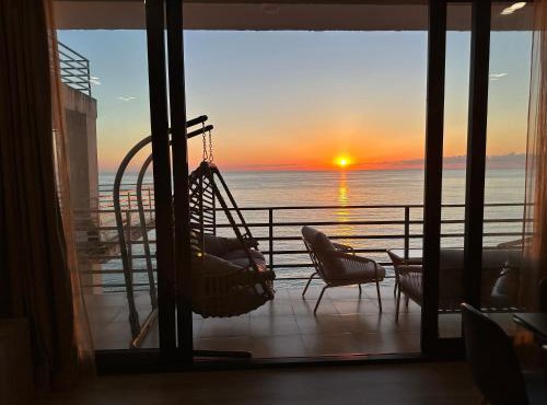 Gonio N1003 Beachfront 4Bedroom apartment Sea and Mountain view