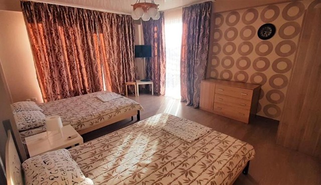 Guest house Четыре Сезона