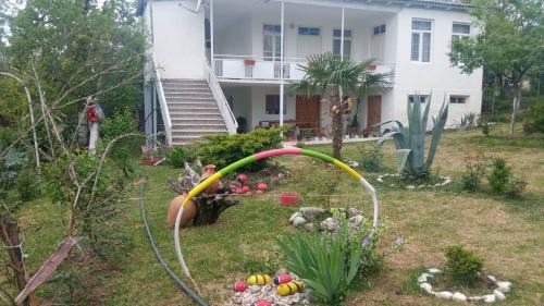 Guest House Nargo's garden