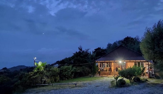 Guesthouse u Andreya i Anny