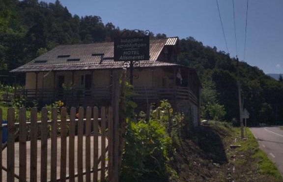 hotel alismereti in Zekari