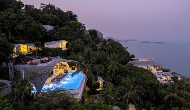Kachamudee Big Group Paradise: 9BR Villa with Pool in Surat Thani
