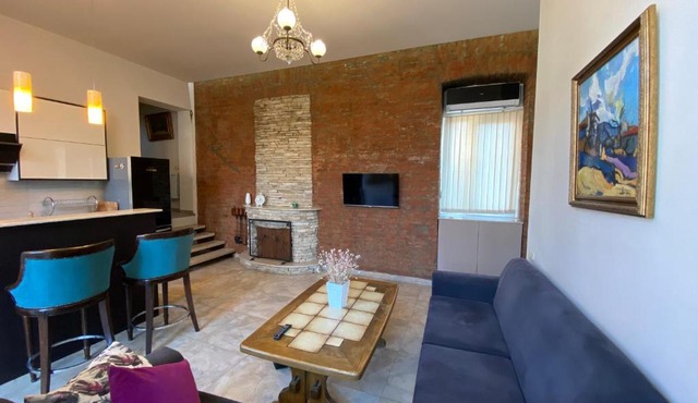 Lado Asatiani Apartment