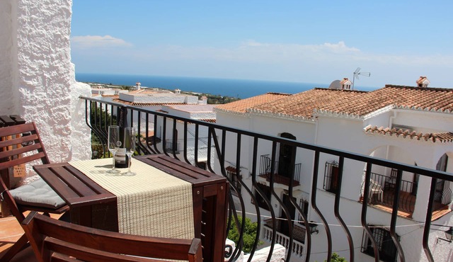 Luxurious penthouse flat with sea view in Nerja